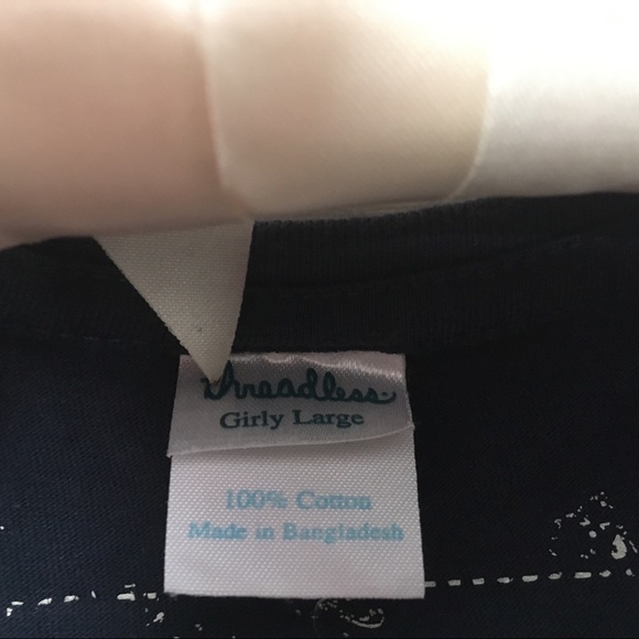 Threadless “Family” Tee First Edition - Picture 5 of 9